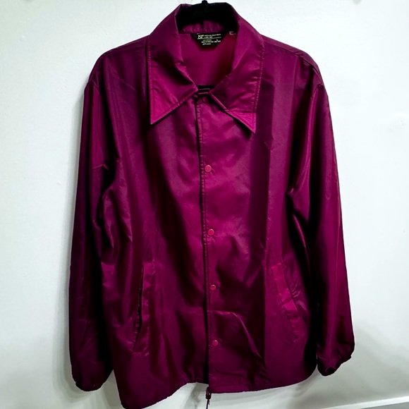 Vintage 70’s JCPenney Windbreaker Coaches Jacket — His Tall Maroon 100% nylon - Picture 3 of 6